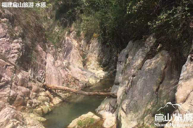 上杭扁山水庫(kù)一角風(fēng)景